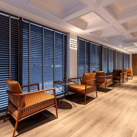 La Siesta Classic Hang Thung Hanoi Exterior photo The lounge at the airport