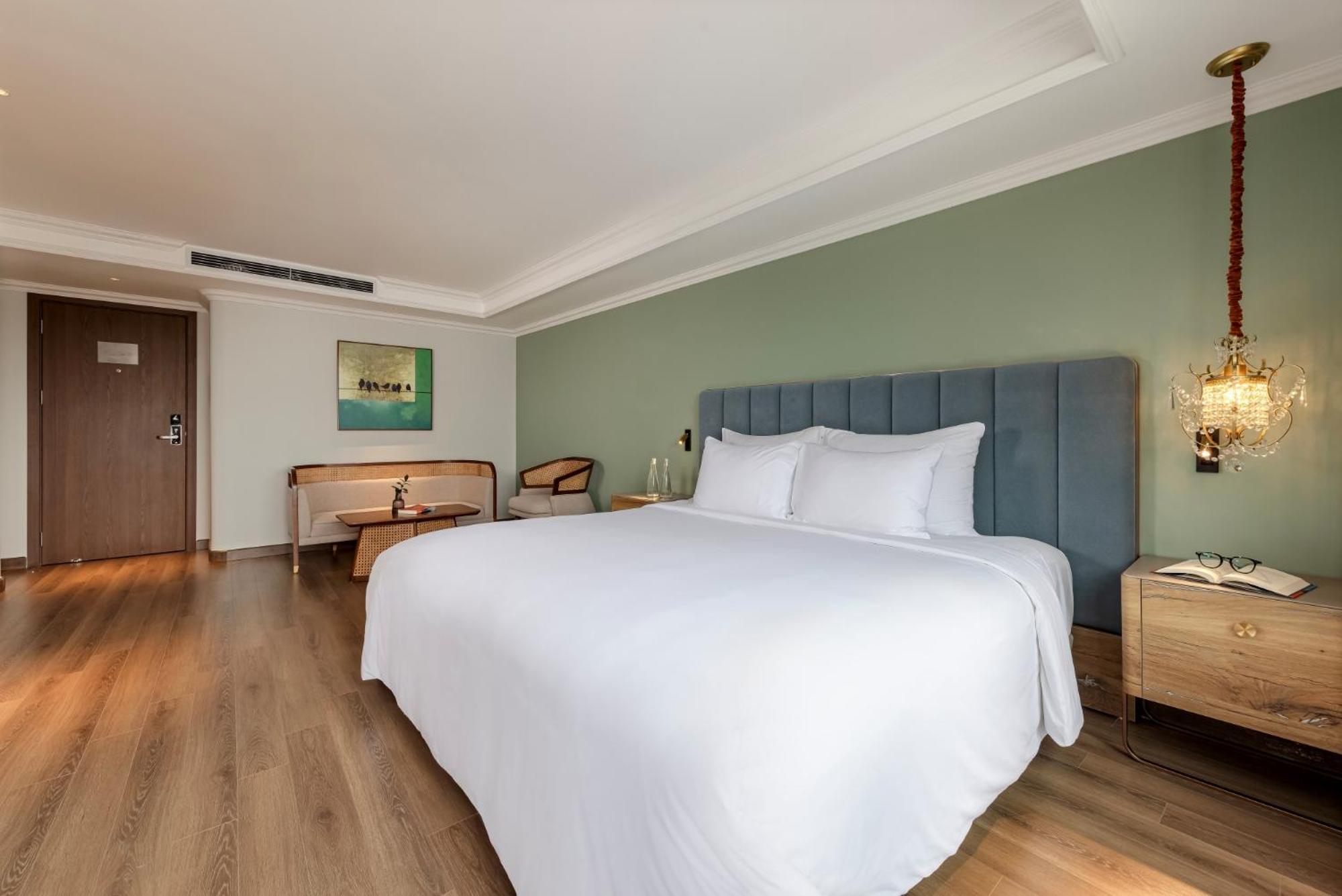 La Siesta Classic Hang Thung Hanoi Exterior photo Deluxe Room