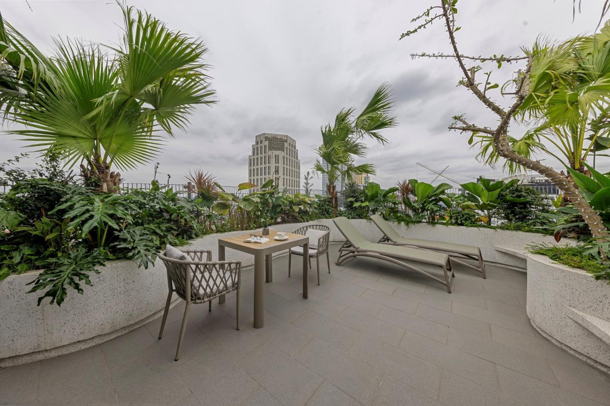 La Siesta Classic Hang Thung Hanoi Exterior photo Rooftop garden