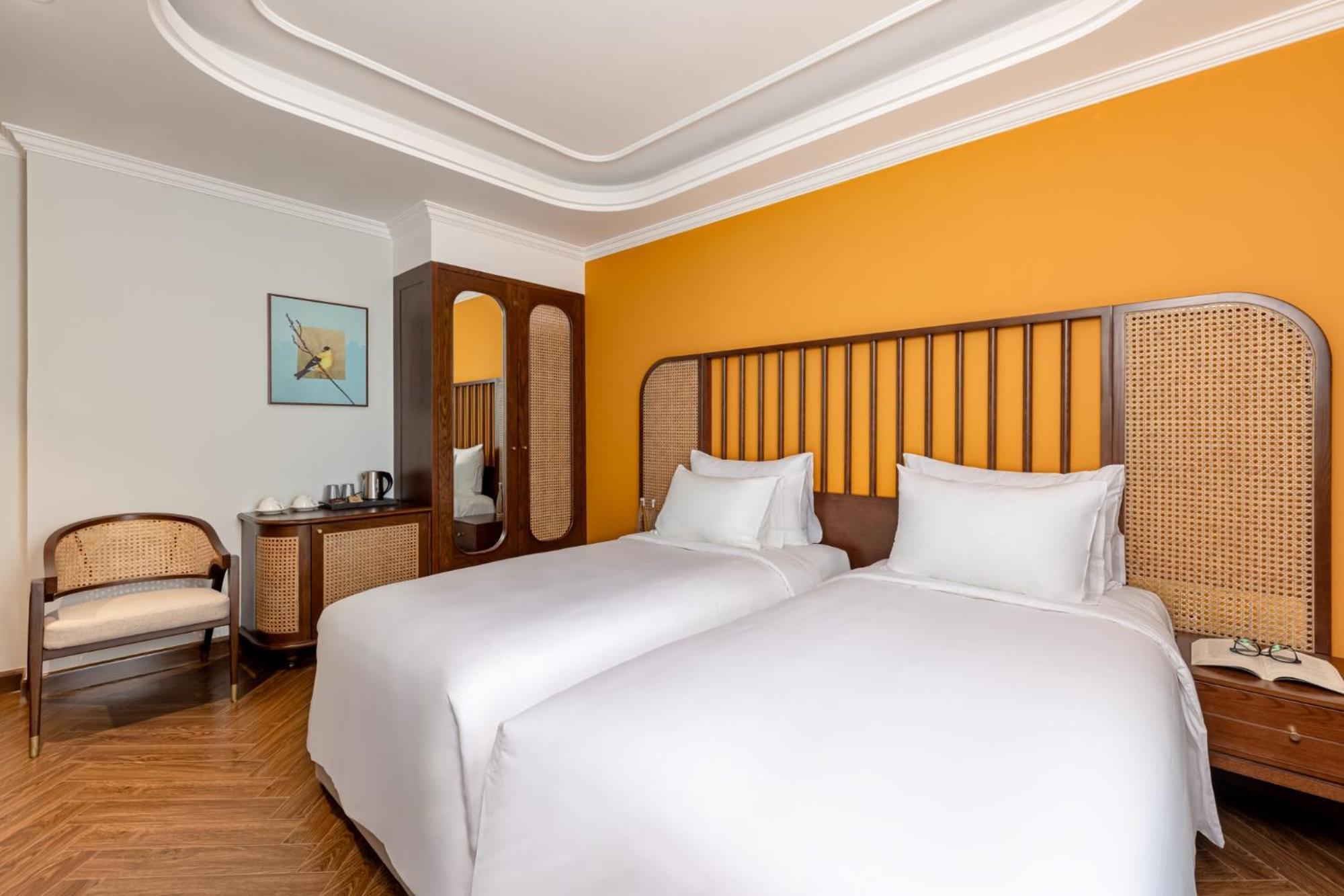 La Siesta Classic Hang Thung Hanoi Exterior photo Deluxe Room